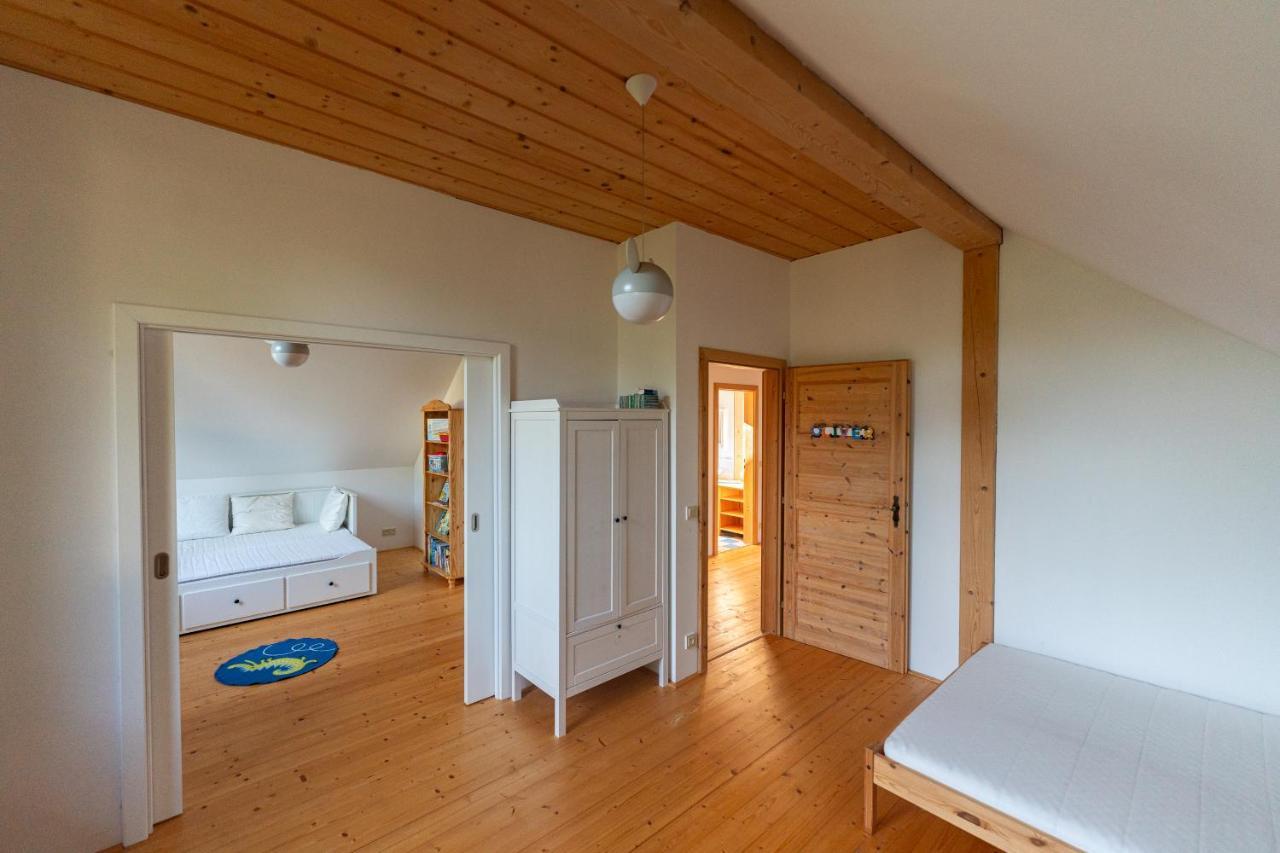 Moderni Sumavska Roubenka S Vyhledem Na Boubin Villa Vimperk Exterior photo