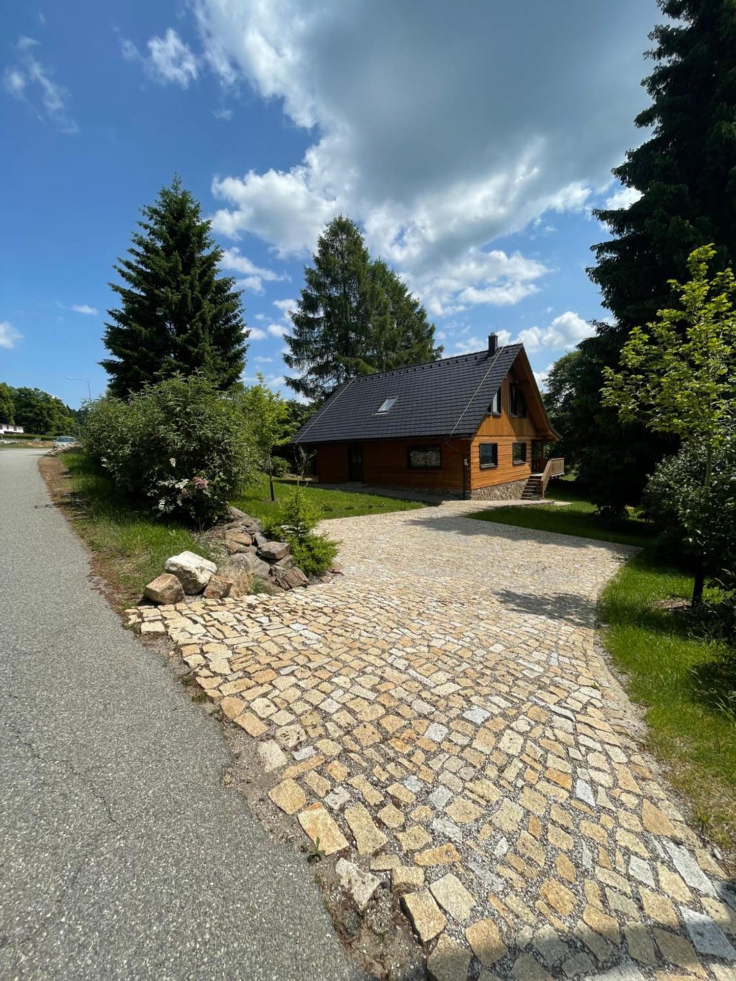 Moderni Sumavska Roubenka S Vyhledem Na Boubin Villa Vimperk Exterior photo